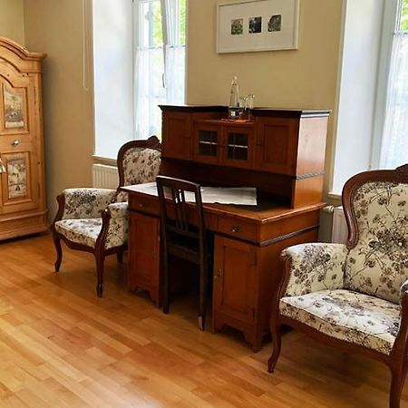Deutsches Haus Hotel Waal Ngoại thất bức ảnh